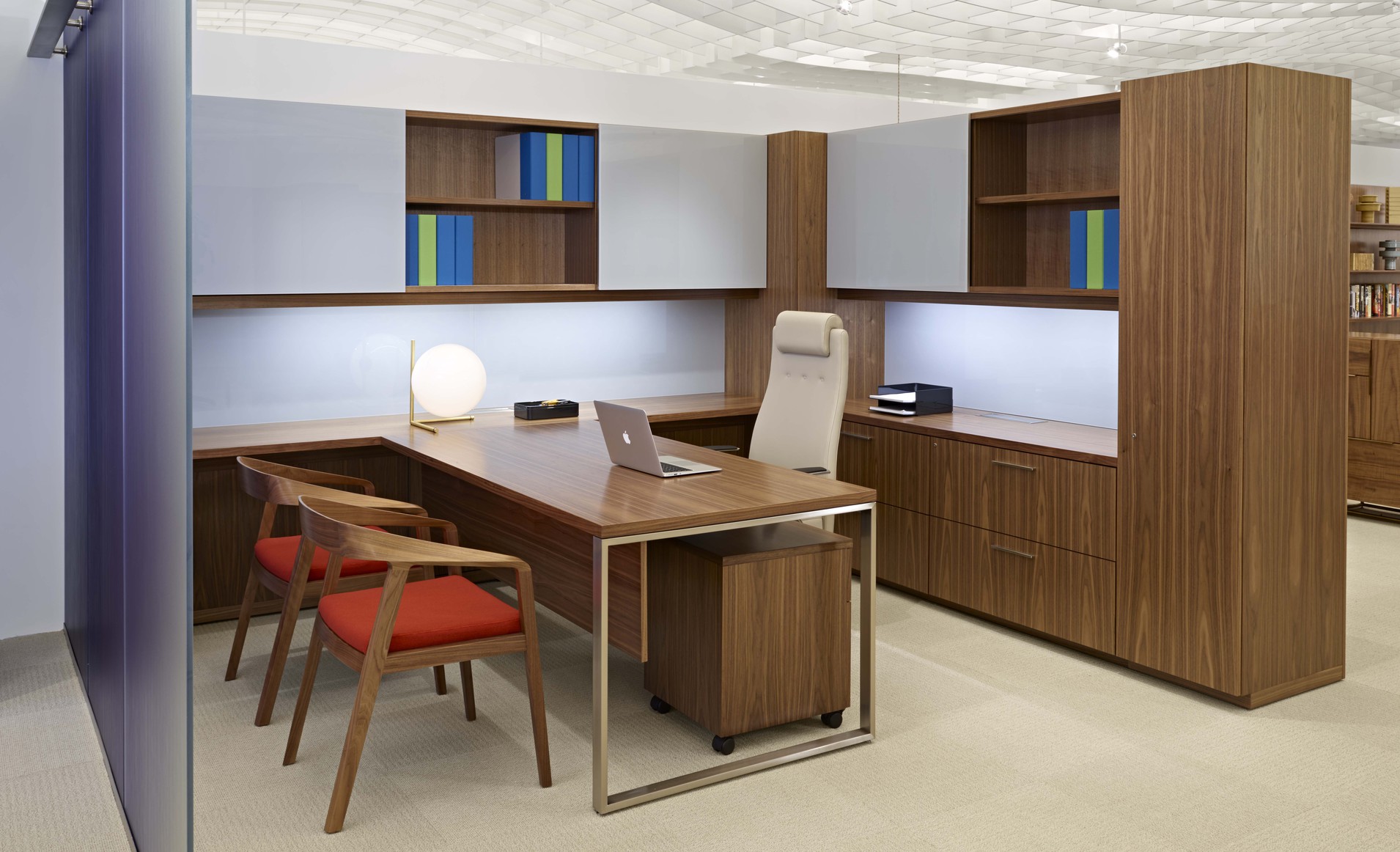 full-twist-guest-chair-geiger-bpsi